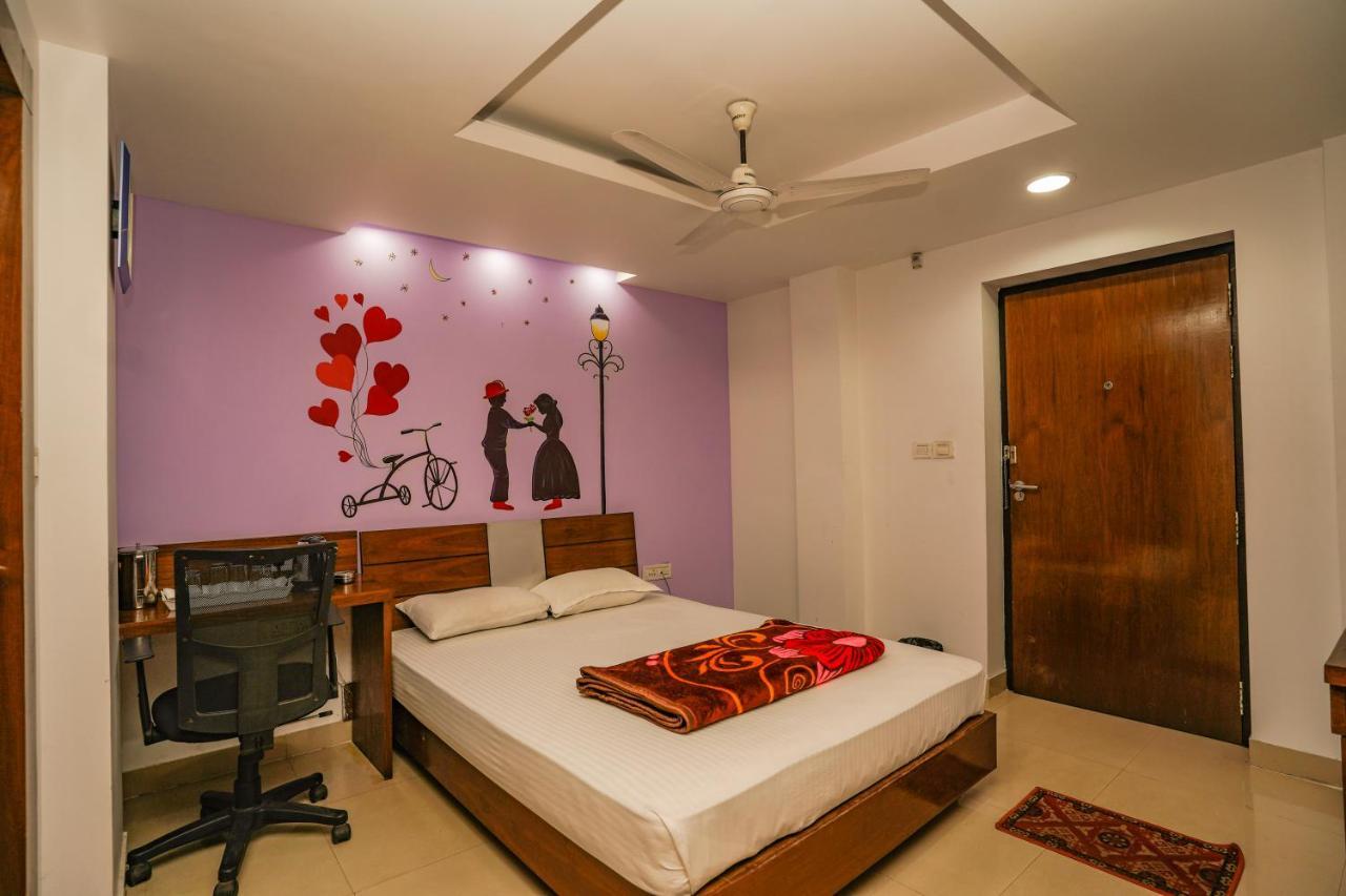 Park Land Hotel Durgāpur Екстериор снимка